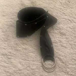 Y2K bebe Black Leather Rhinestone Wrap Belt BEAUTIFUL BEBE BELT BLACK COLOR WITH A PRETTY ORNAMENT  main image 2